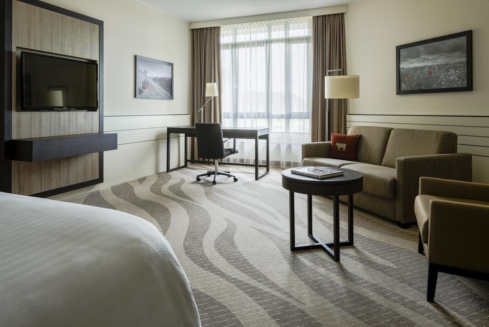 פרייזינג Munich Airport Marriott Hotel מראה חיצוני תמונה