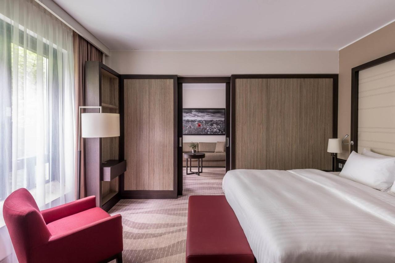 פרייזינג Munich Airport Marriott Hotel מראה חיצוני תמונה