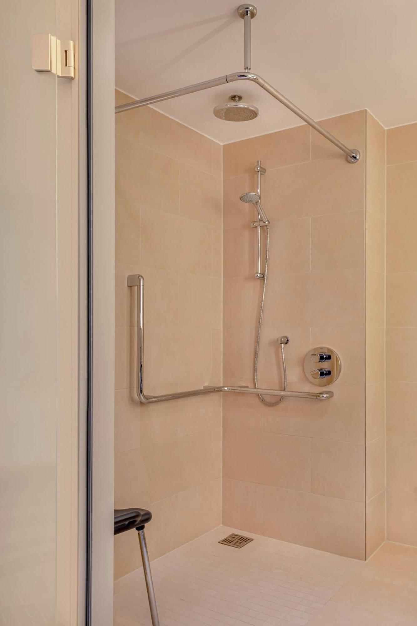 פרייזינג Munich Airport Marriott Hotel מראה חיצוני תמונה