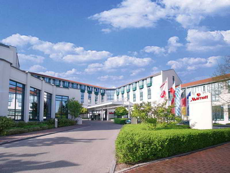 פרייזינג Munich Airport Marriott Hotel מראה חיצוני תמונה